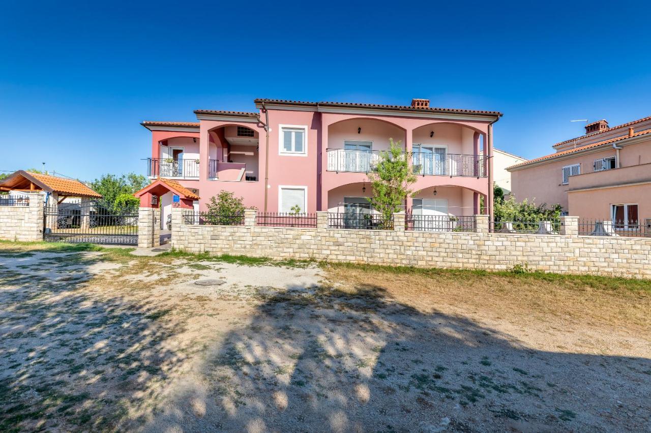 Apartman Vera Пула Екстериор снимка