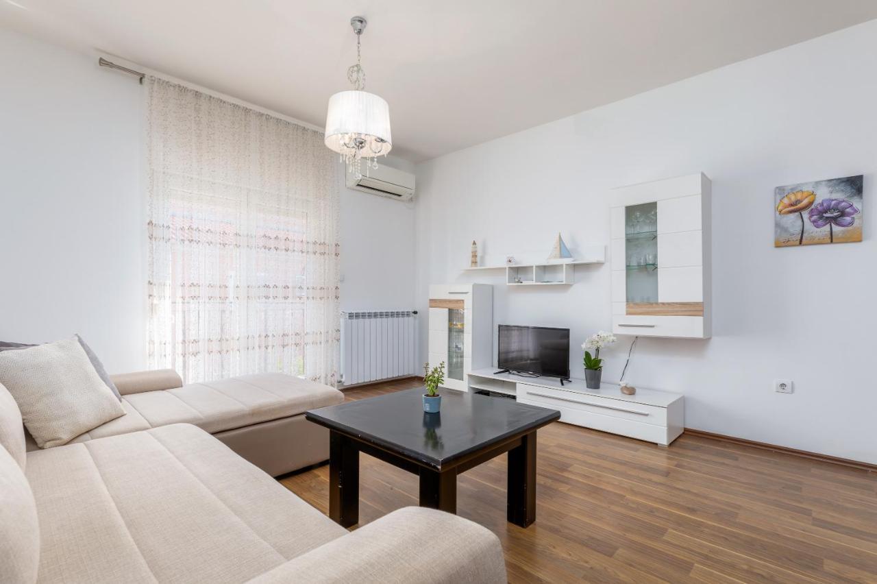 Apartman Vera Пула Екстериор снимка