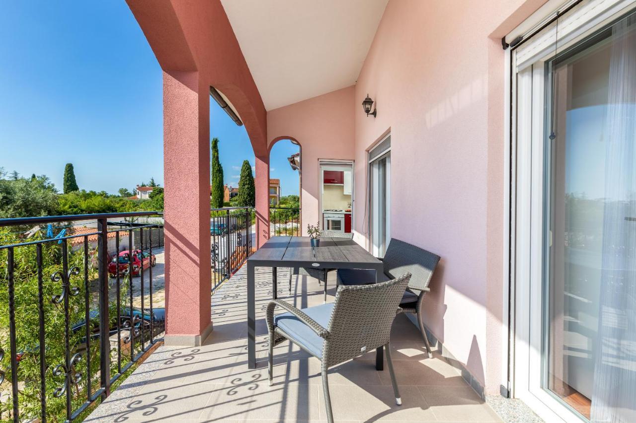 Apartman Vera Пула Екстериор снимка
