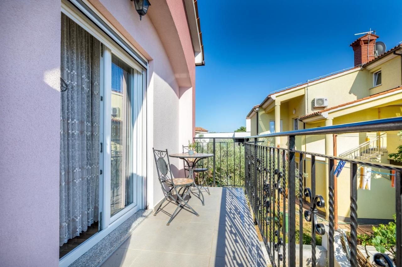 Apartman Vera Пула Екстериор снимка